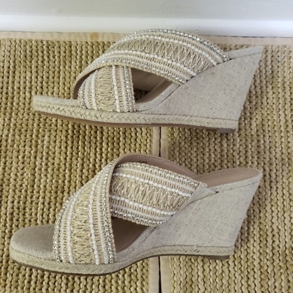 KELLY & Katie Wedge Sandals - Picture 1 of 11